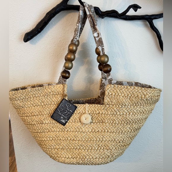Sand N Sun Handbags - NWT Sun N' Sand Natural Straw Tote Bag with Beaded Handles